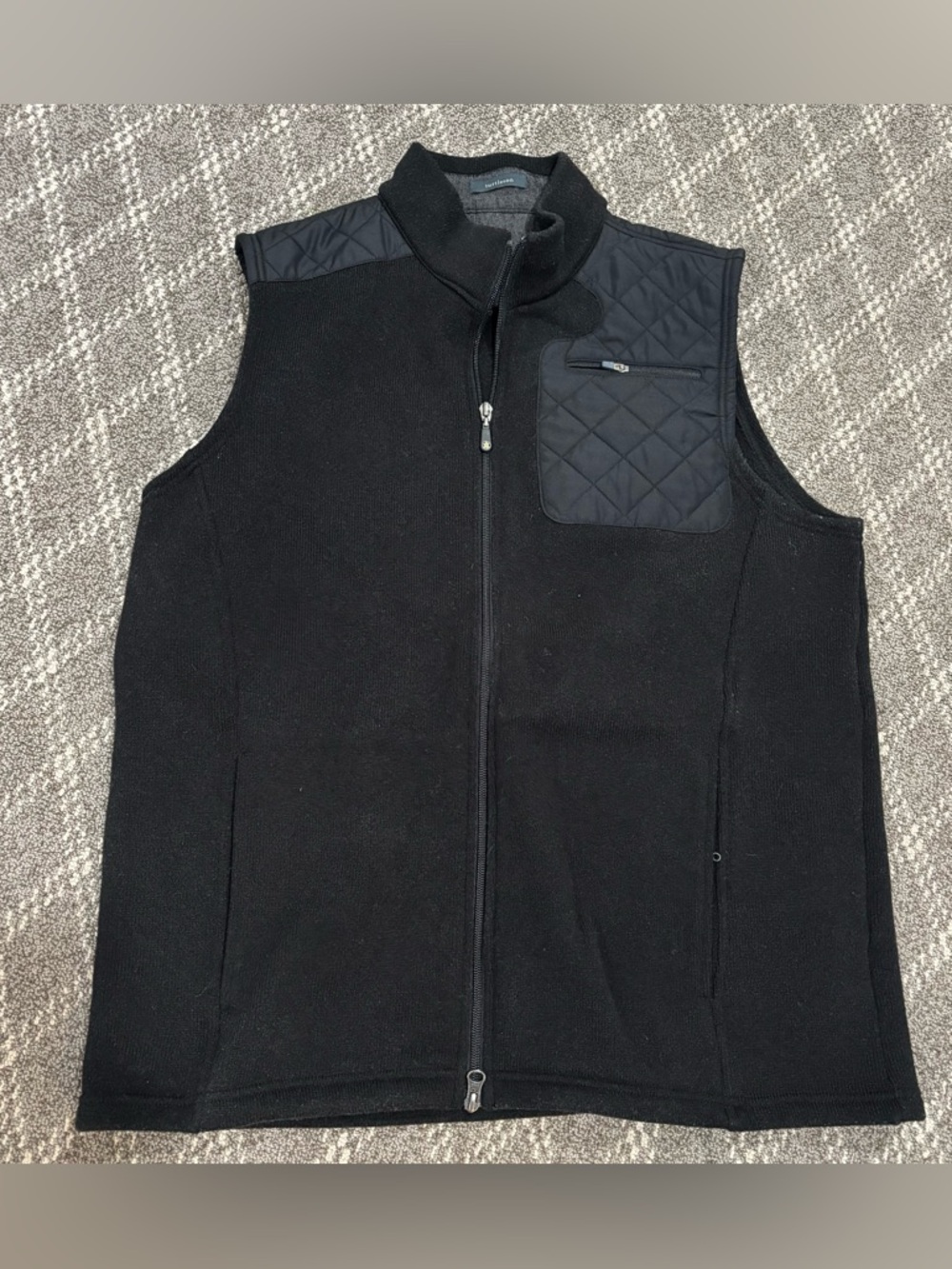 Men's Turtleson Black Quilted Shoulder and Chest Fleece Vest large